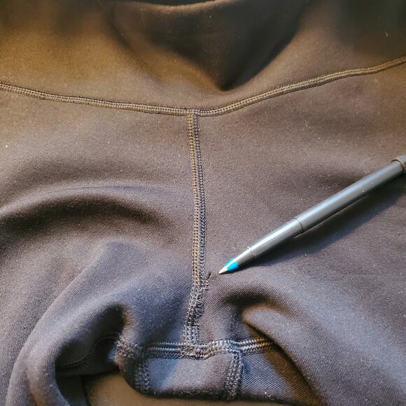 Athleta Women's Size S Primaloft Alpine Valley Fleece Tight Black 353819 - Picture 8 of 8